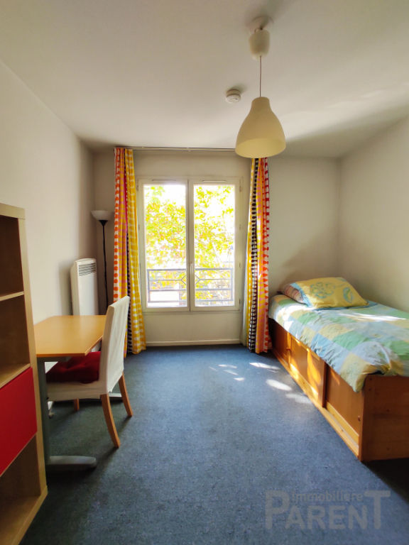 ISSY-LES-MOULINEAUX - Studio MEUBLE de 19,31m² ISSY-LES-MOULINEAUX - Studio MEUBLE de 19,31m²