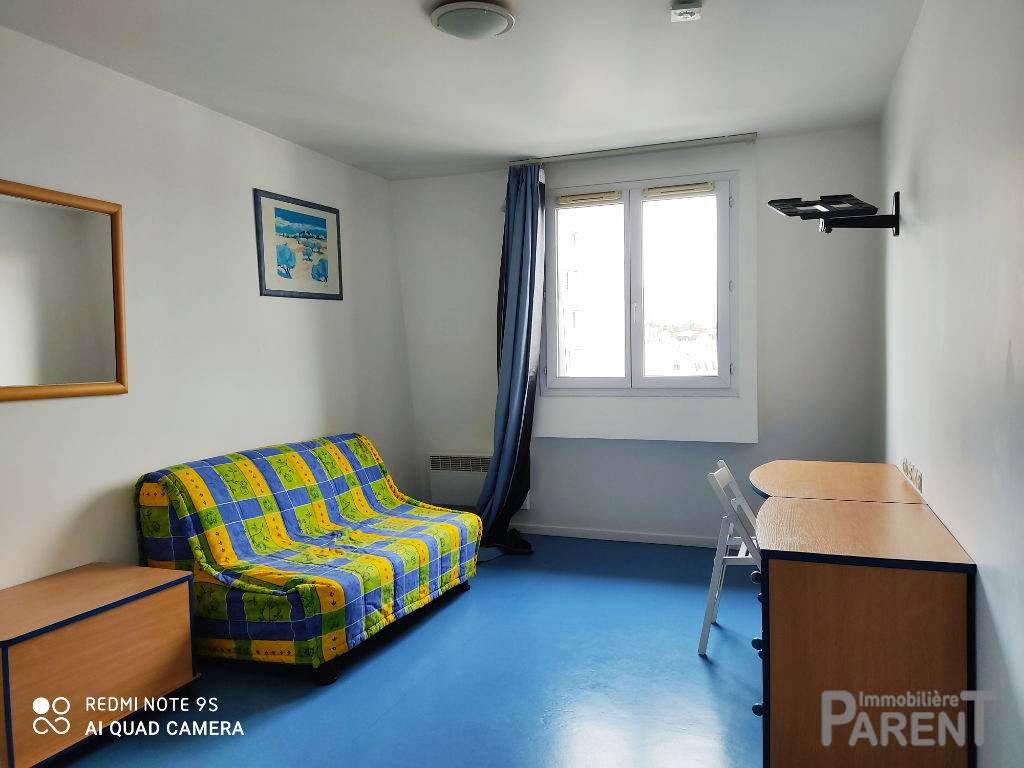ISSY-LES-MOULINEAUX - Studio MEUBLE de 20,06 m² ISSY-LES-MOULINEAUX - Studio MEUBLE de 20,06 m²