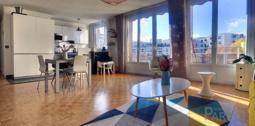 Appartement Issy Les Moulineaux 3 pièce(s) 70 m2 Appartement Issy Les Moulineaux 3 pièce(s) 70 m2