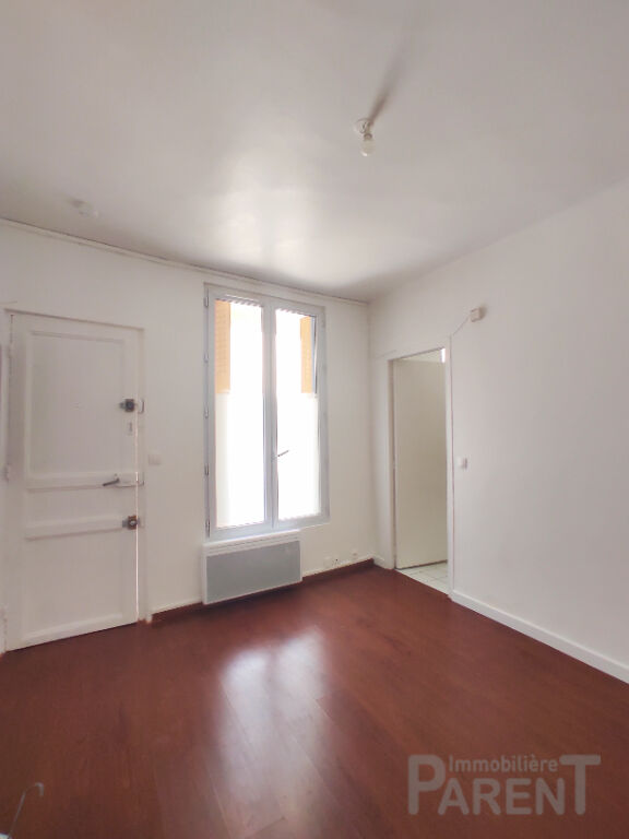 ISSY-LES-MOULINEAUX - Studio de 18,50 m² ISSY-LES-MOULINEAUX - Studio de 18,50 m²