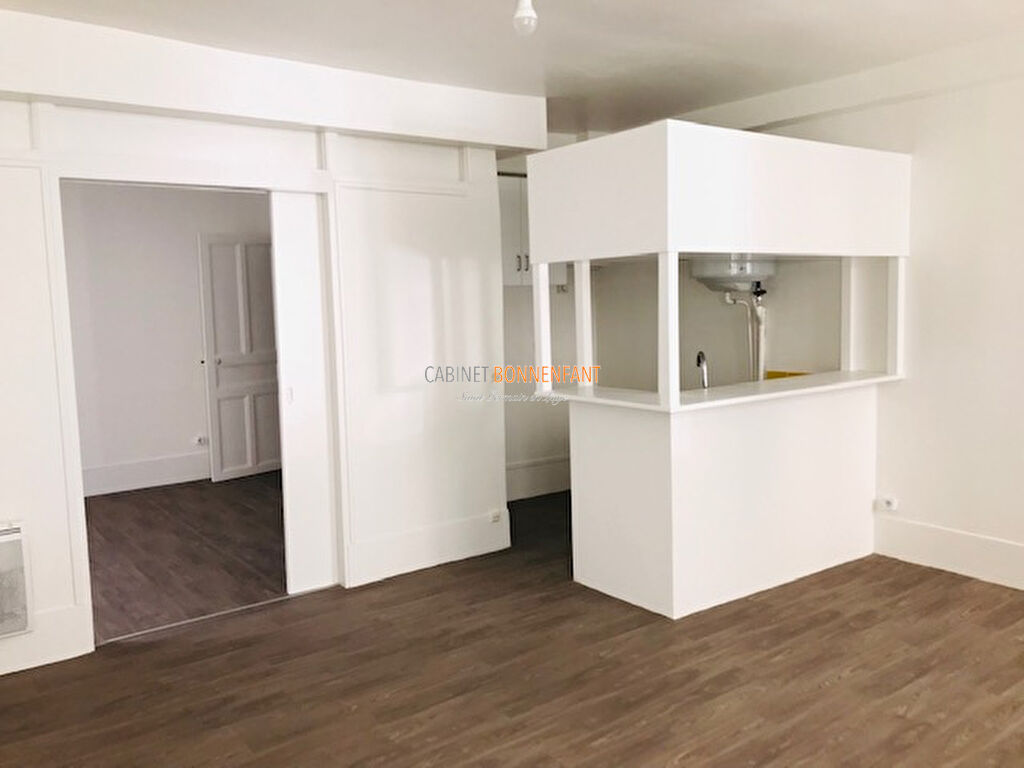Appartement Saint Germain En Laye 2 pièce(s) 38 m2 Appartement Saint Germain En Laye 2 pièce(s) 38 m2