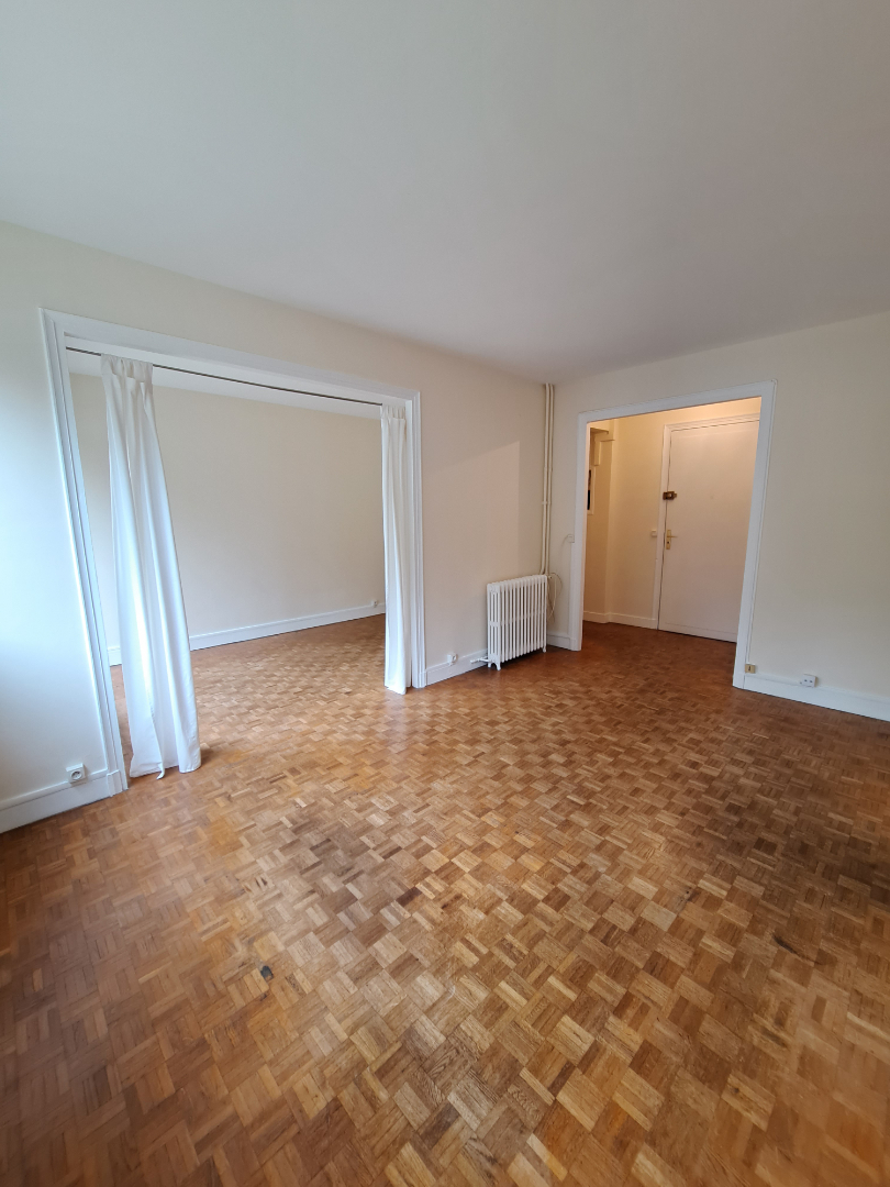 Appartement 2 pièce(s) 40 m² - Saint-Germain-en-Laye Appartement 2 pièce(s) 40 m² - Saint-Germain-en-Laye