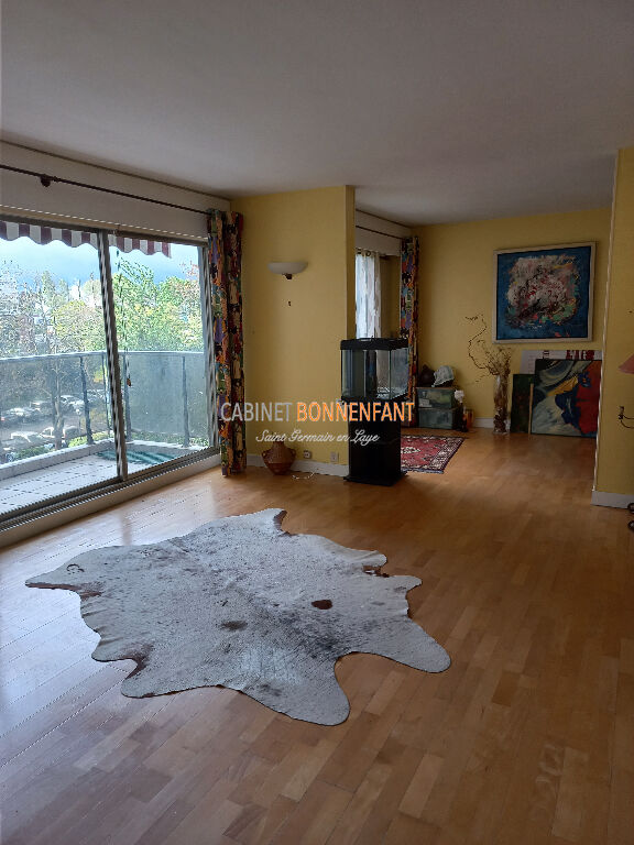 Appartement Saint Germain En Laye 5 pièce(s) 96 m2 Appartement Saint Germain En Laye 5 pièce(s) 96 m2