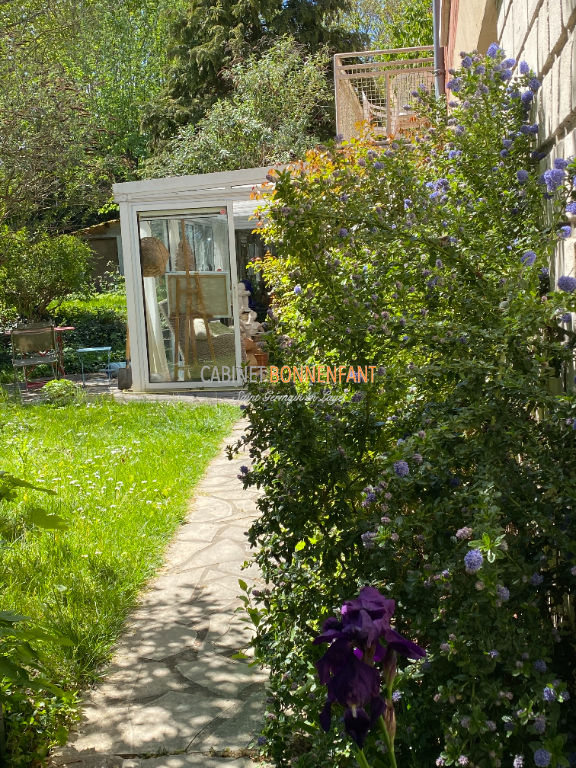 60 m² avec jardin de 100 m² - Saint Germain en Laye 60 m² avec jardin de 100 m² - Saint Germain en Laye