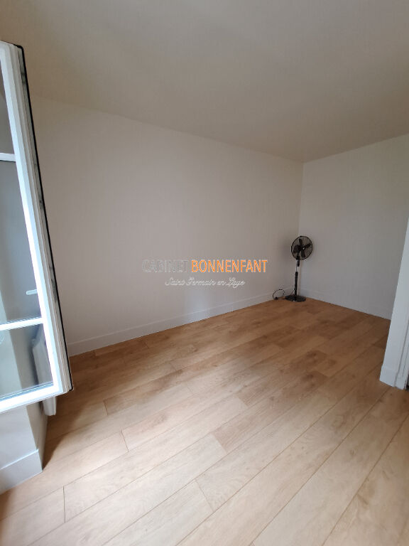 Appartement Saint Germain En Laye 2 pièce(s) 27.26 m2 Appartement Saint Germain En Laye 2 pièce(s) 27.26 m2