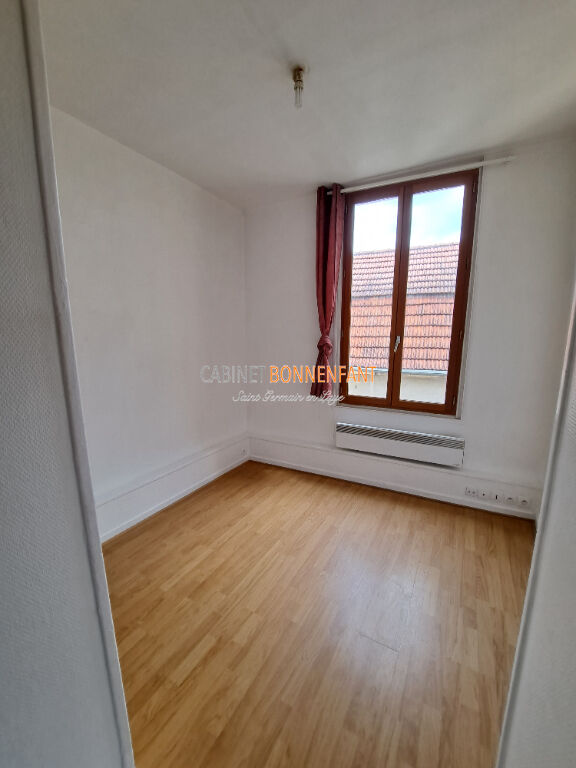 Appartement Saint Germain En Laye 1 pièce(s) 17 m2 Appartement Saint Germain En Laye 1 pièce(s) 17 m2