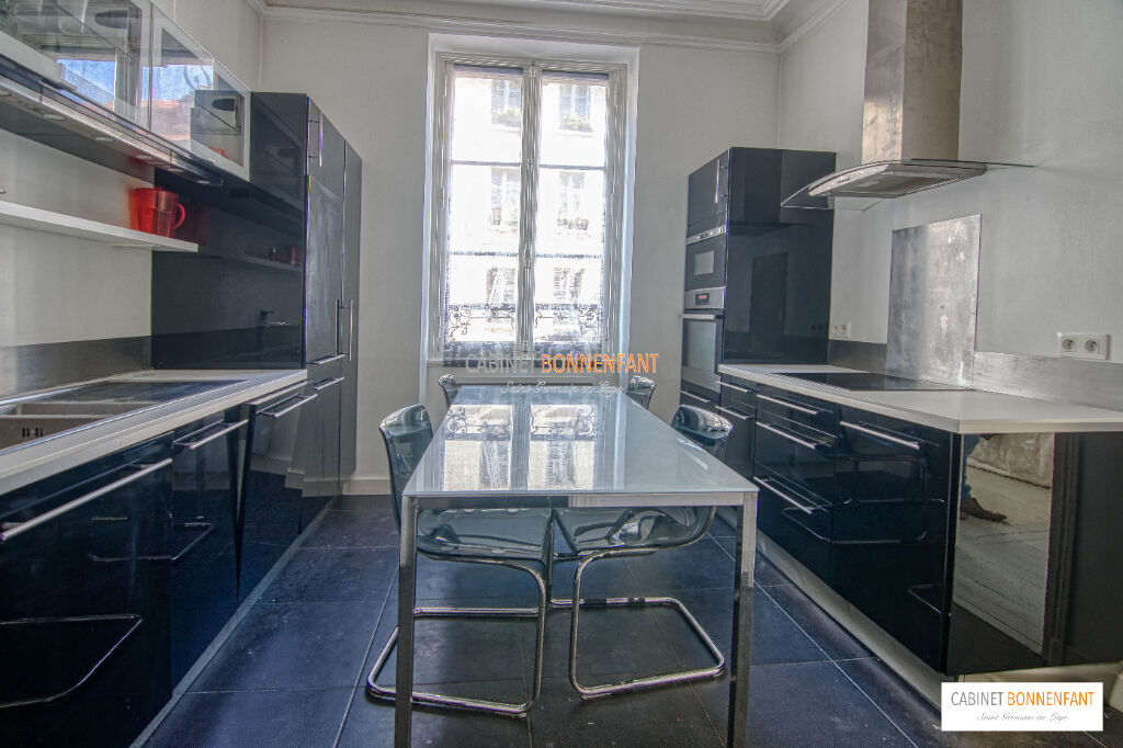 Appartement Saint Germain En Laye 2 pièce(s) 42 m2 Appartement Saint Germain En Laye 2 pièce(s) 42 m2