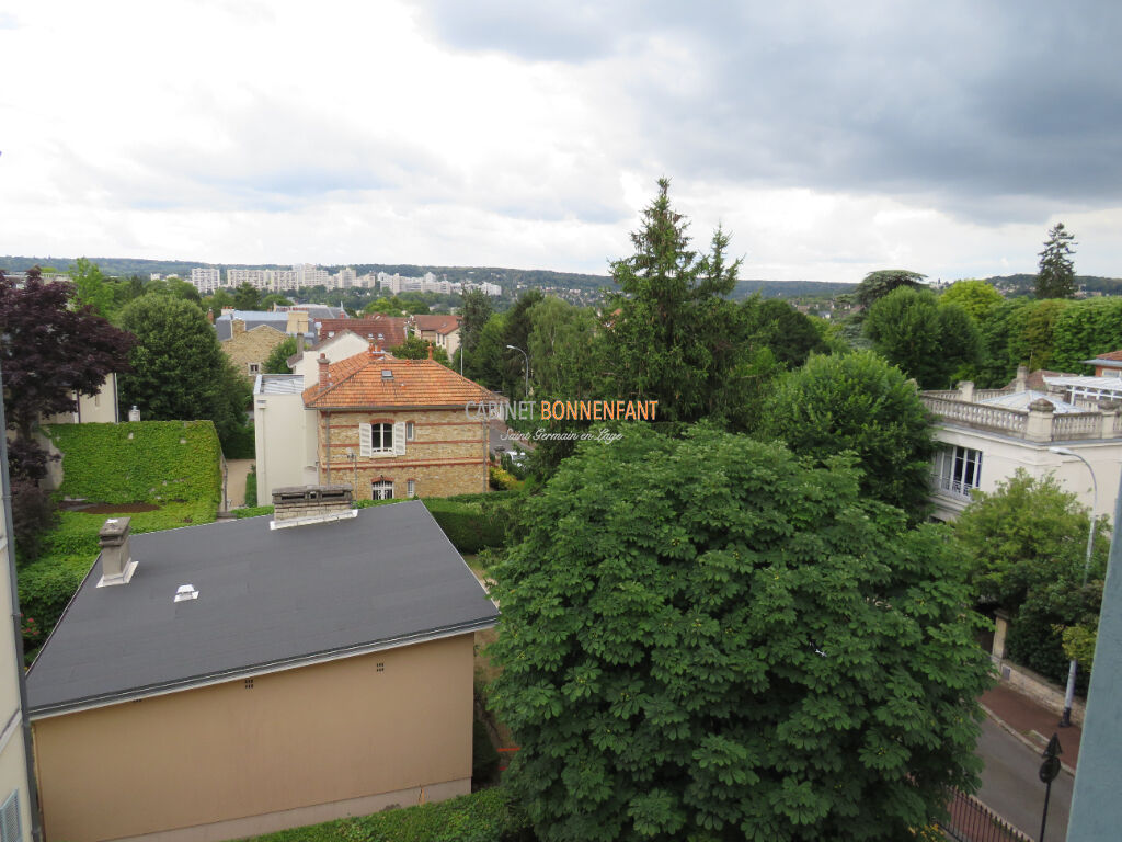 Appartement Saint Germain En Laye 2 pièce(s) 42 m2 Appartement Saint Germain En Laye 2 pièce(s) 42 m2