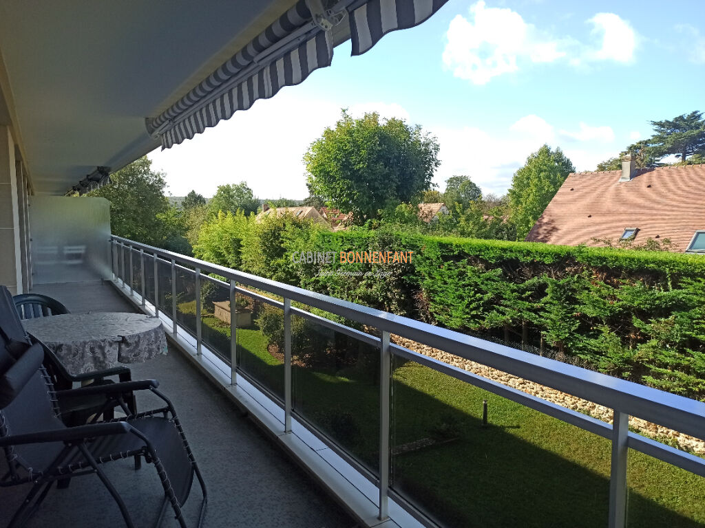 Appartement Saint Germain En Laye 5 pièce(s) 100 m2 Appartement Saint Germain En Laye 5 pièce(s) 100 m2