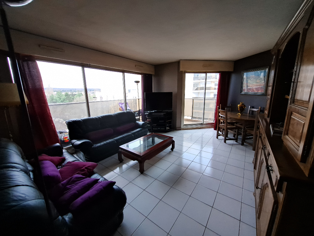 Appartement St Germain En Laye 3 pièce(s) 69 m2 Appartement St Germain En Laye 3 pièce(s) 69 m2