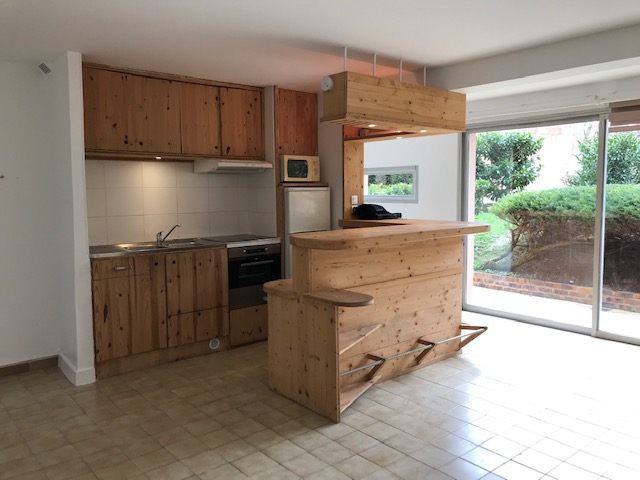 Appartement L Etang La Ville 1 pièce(s) 38.62 m2 Appartement L Etang La Ville 1 pièce(s) 38.62 m2