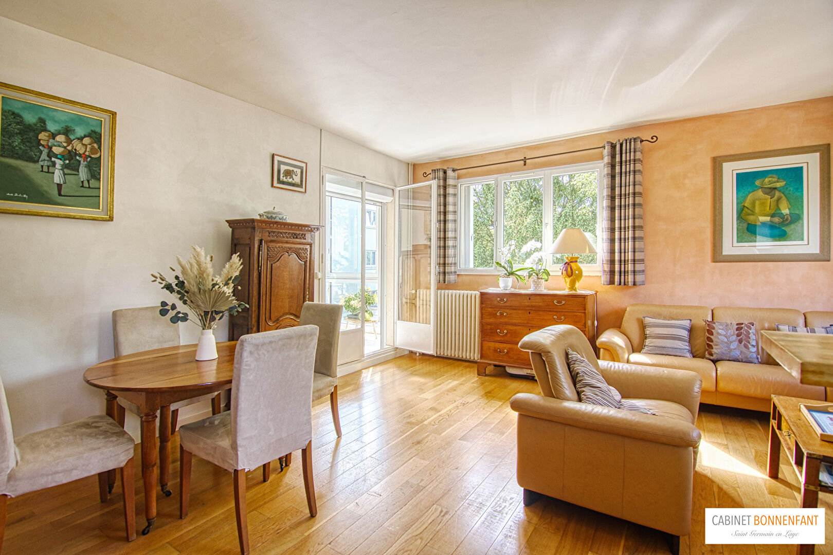 Appartement Saint Germain En Laye 5 pièces de 102 m2 Appartement Saint Germain En Laye 5 pièces de 102 m2