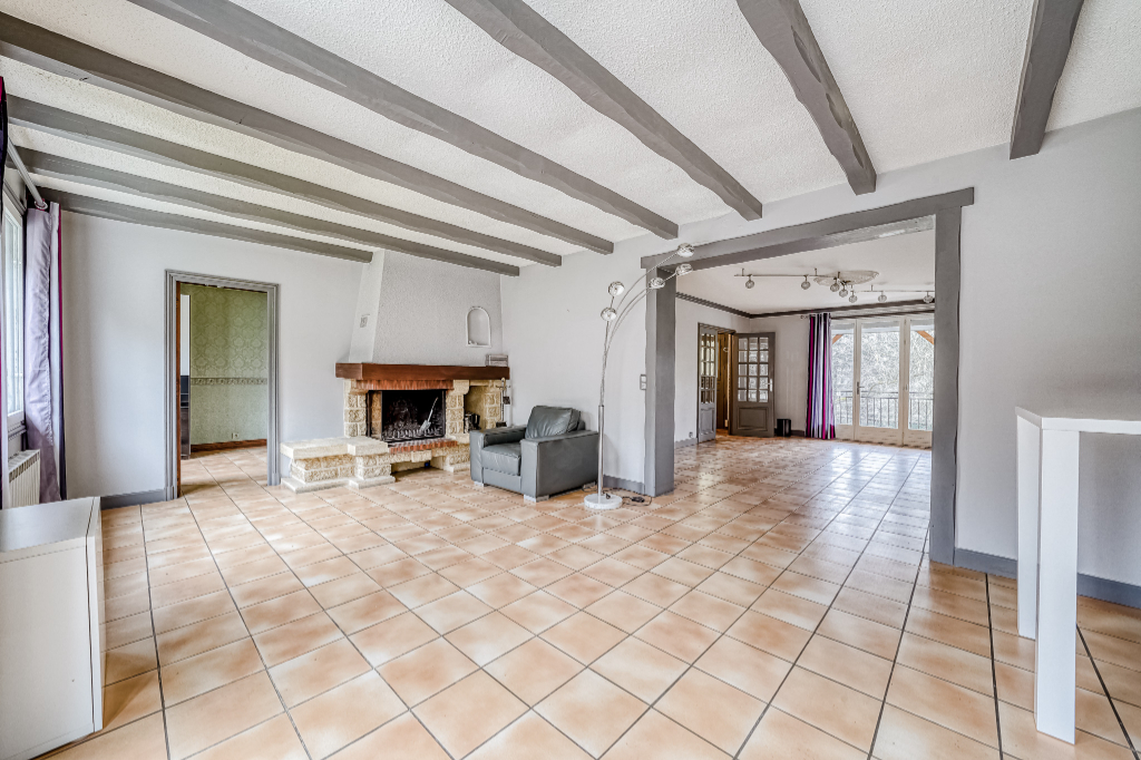 Maison Saint Germain En Laye 7 pièce(s) 130 m2 Maison Saint Germain En Laye 7 pièce(s) 130 m2