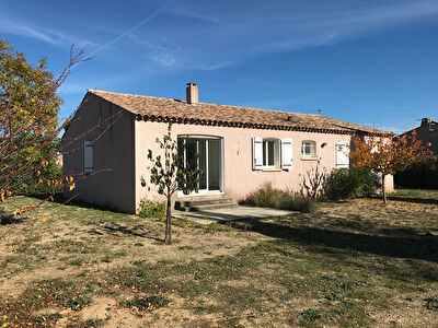 Au coeur du Minervois - OLONZAC - maison plain pieds 112 m2 SH de Type 5.