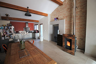 A VENDRE - MONTREAL 11290 - MAISON 185 M2 - 5 CHAMBRES - GRANDE COUR 120 m2 - GARAGE