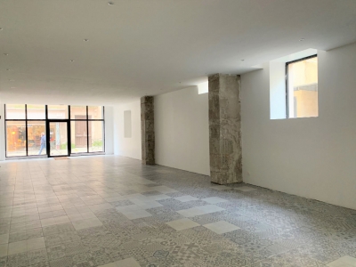 CARCASSONNE - Centre ville - Local commercial de 162 m2