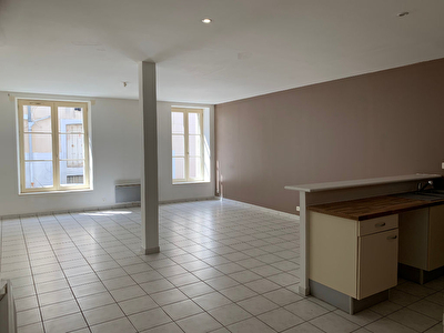 CARCASSONNE - Grand appartement en Duplex 100 m2 - 3 pieces