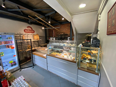 CARCASSONNE - Special investisseur - Local commercial loue