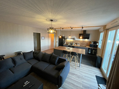 Carcassonne Proche Conseil General - type 3 Meuble - 60m2 SH-avec balcon et parking