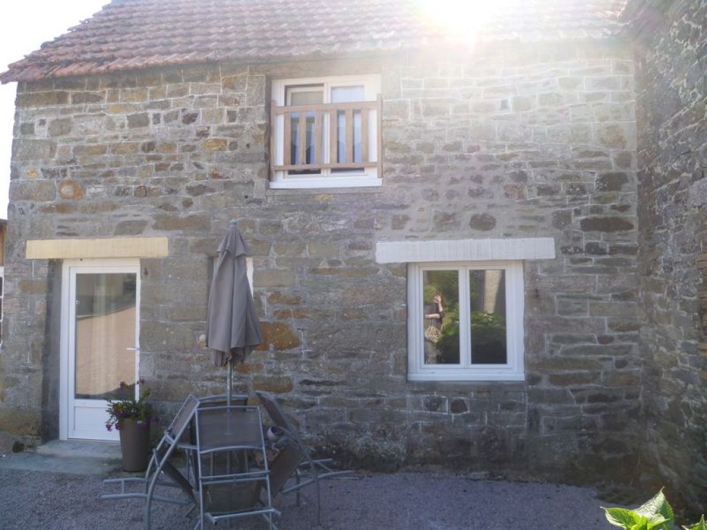 LOCATION SAISONNIERE - Gîte de type 2 situé à PLEBOULLE LOCATION SAISONNIERE - Gîte de type 2 situé à PLEBOULLE
