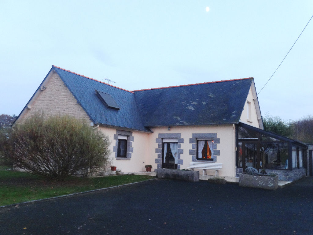A VENDRE MAISON PLURIEN A VENDRE MAISON PLURIEN