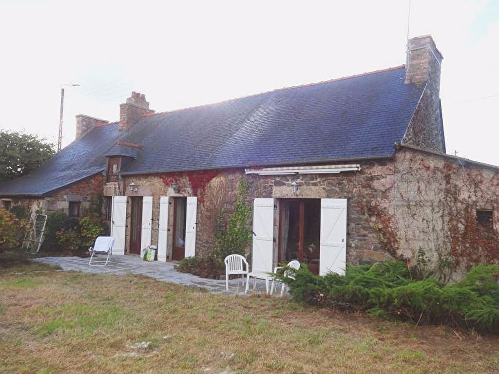 A VENDRE LONGÈRE HENANBIHEN A VENDRE LONGÈRE HENANBIHEN