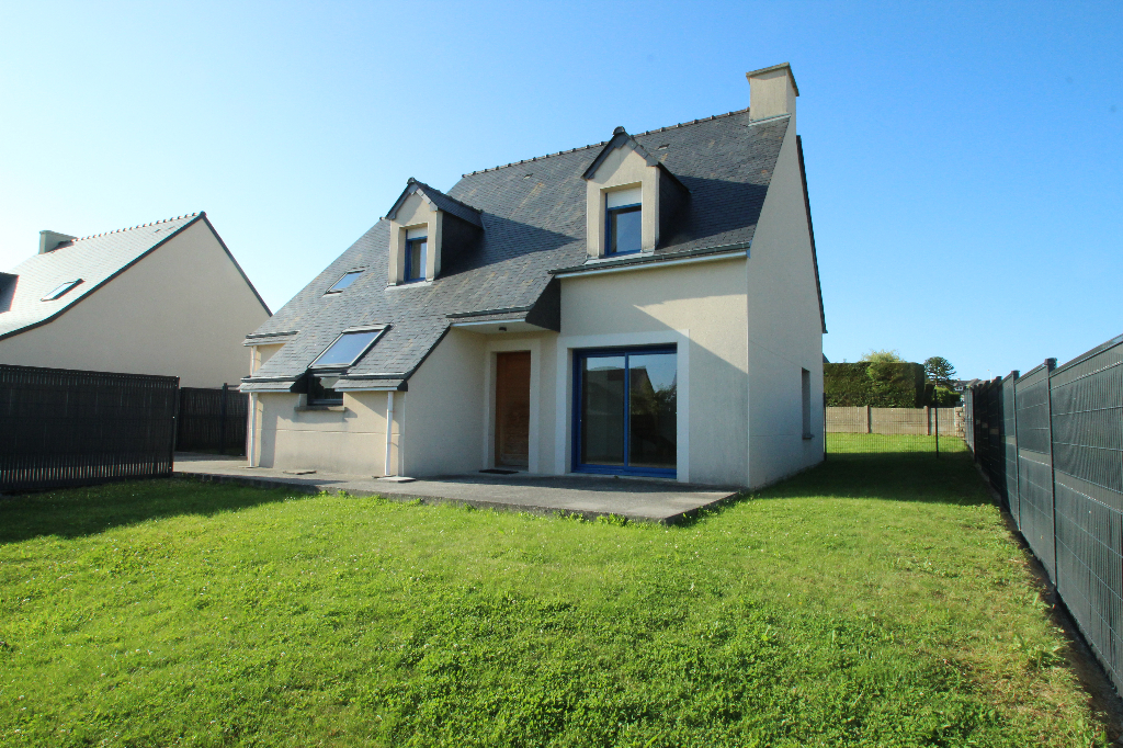 A VENDRE MATIGNON Maison de type 6 A VENDRE MATIGNON Maison de type 6