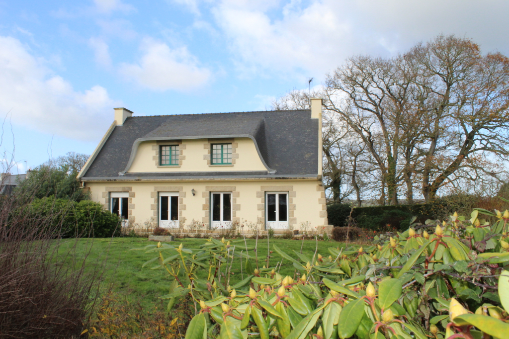 A vendre maison HENANBIHEN A vendre maison HENANBIHEN