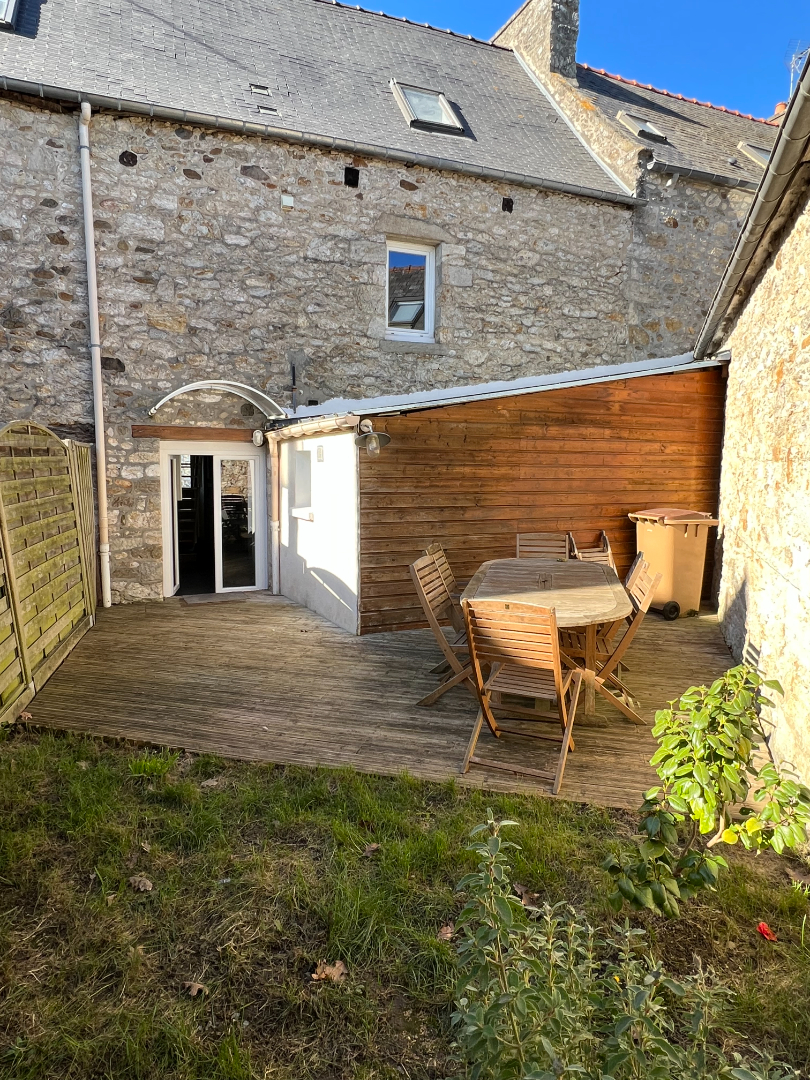 LOCATION ANNUELLE Maison meublée TREGON LOCATION ANNUELLE Maison meublée TREGON