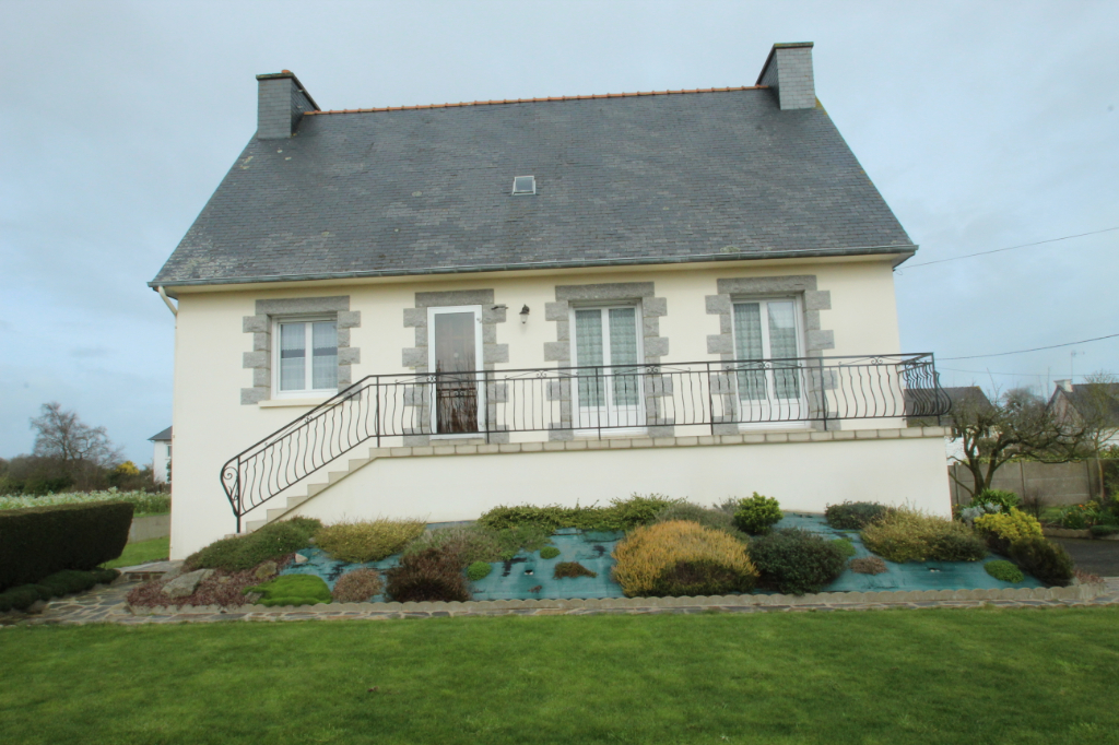 FREHEL MAISON EN VIAGER LIBRE FREHEL MAISON EN VIAGER LIBRE