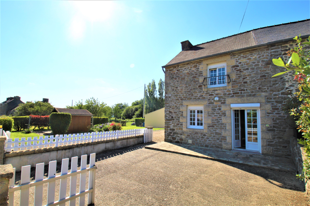 A VENDRE MAISON CORSEUL A VENDRE MAISON CORSEUL