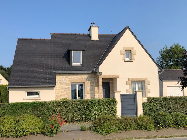 A VENDRE BOURSEUL A VENDRE BOURSEUL