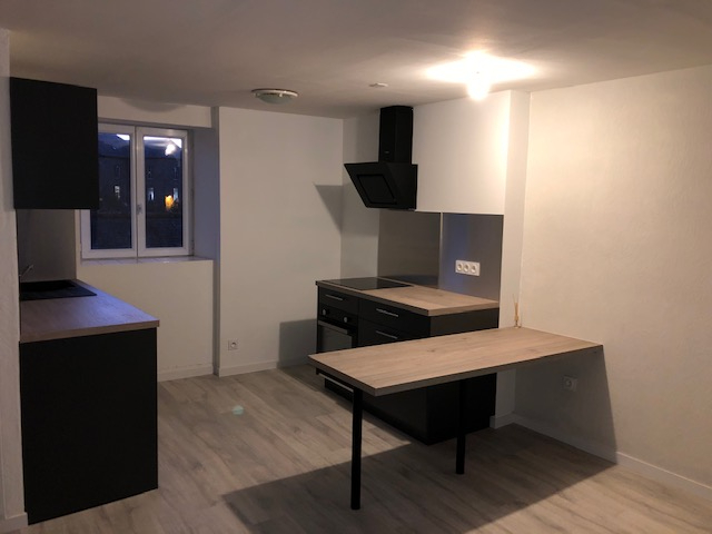 A LOUER Appartement en Duplex PLANCOET A LOUER Appartement en Duplex PLANCOET
