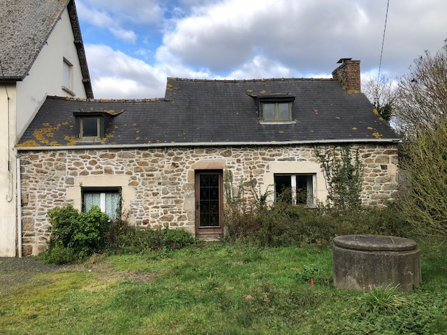 MAISON EN PIERRES - PLUDUNO MAISON EN PIERRES - PLUDUNO