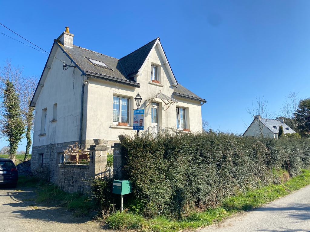 A VENDRE MAISON CREHEN A VENDRE MAISON CREHEN