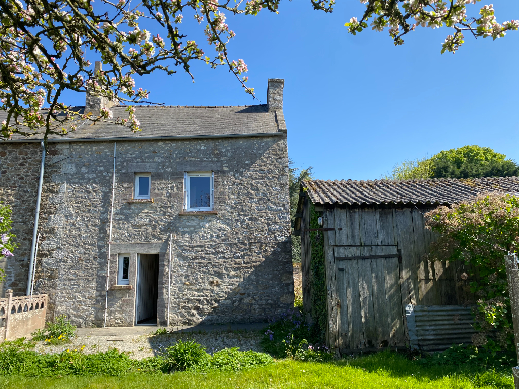 MAISON EN PIERRES TREGON MAISON EN PIERRES TREGON