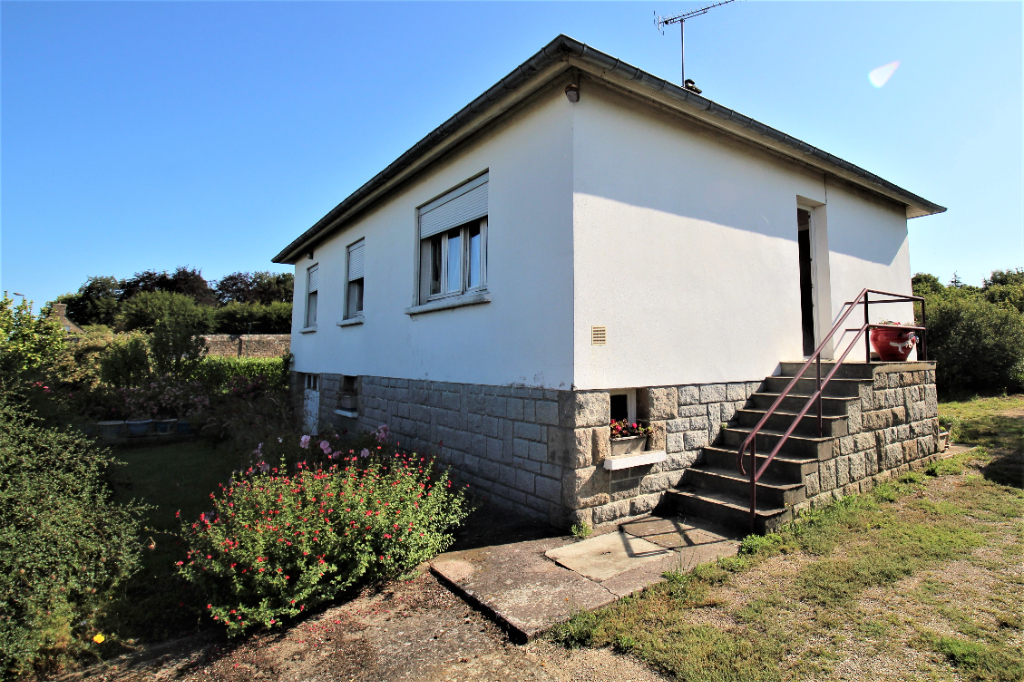 A VENDRE MAISON CREHEN A VENDRE MAISON CREHEN