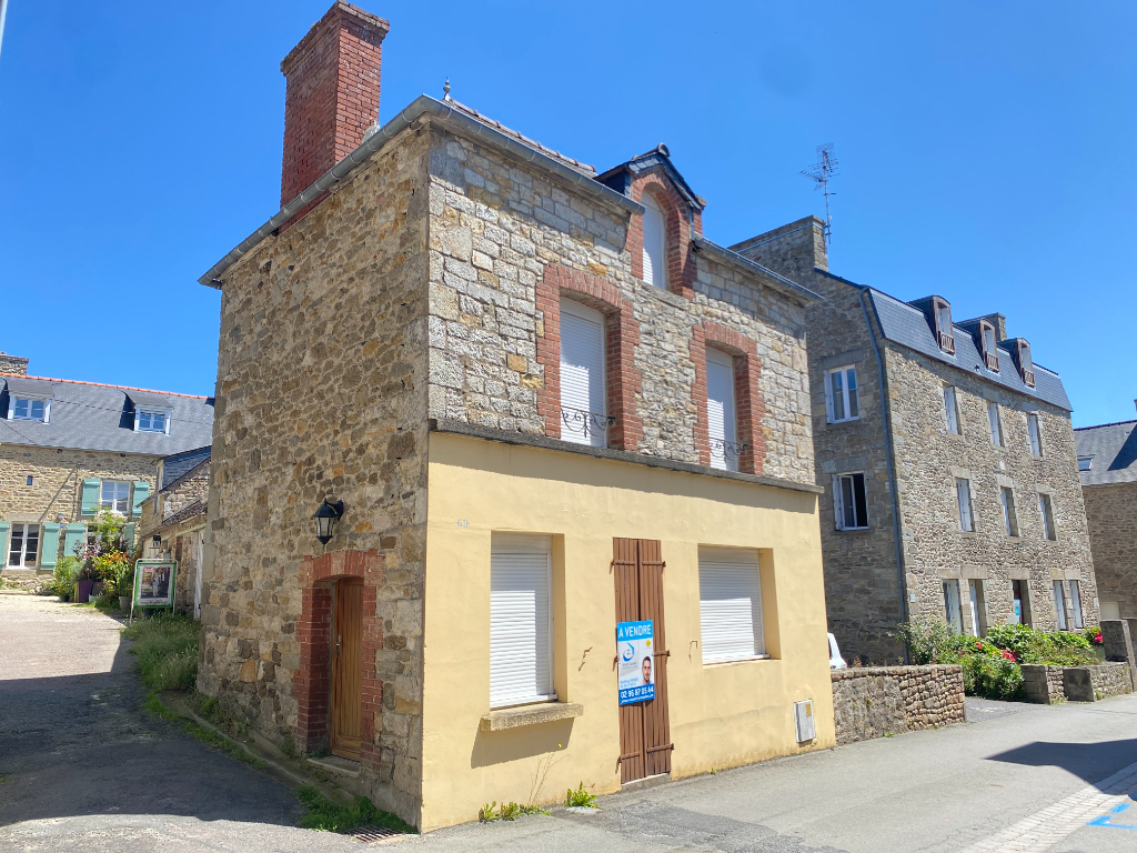 AU COEUR DE SAINT-JACUT AU COEUR DE SAINT-JACUT