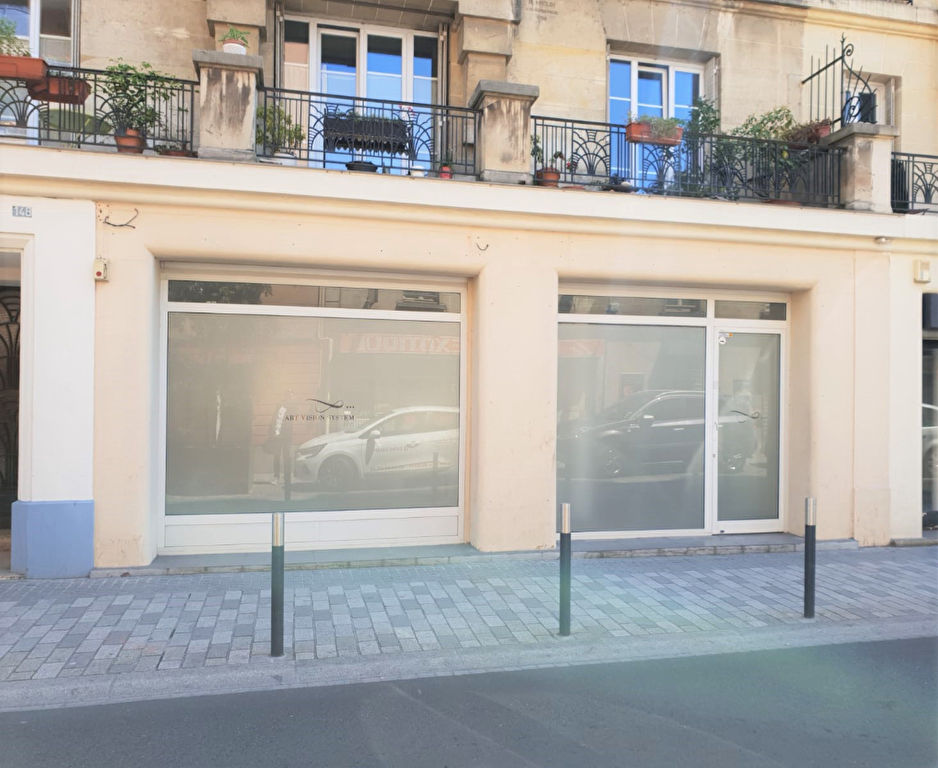 Local commercial 96m² 92600 Asnieres Sur Seine Local commercial 96m² 92600 Asnieres Sur Seine