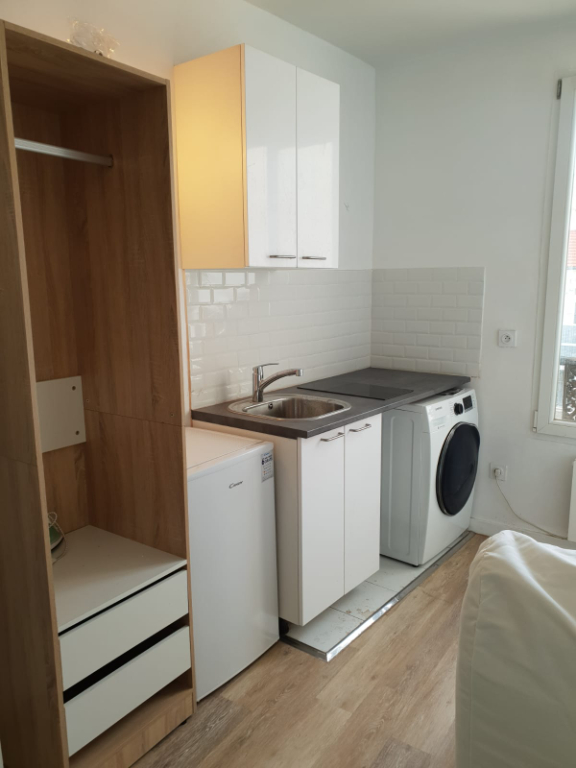 Studio 11m² paris 10ème Studio 11m² paris 10ème