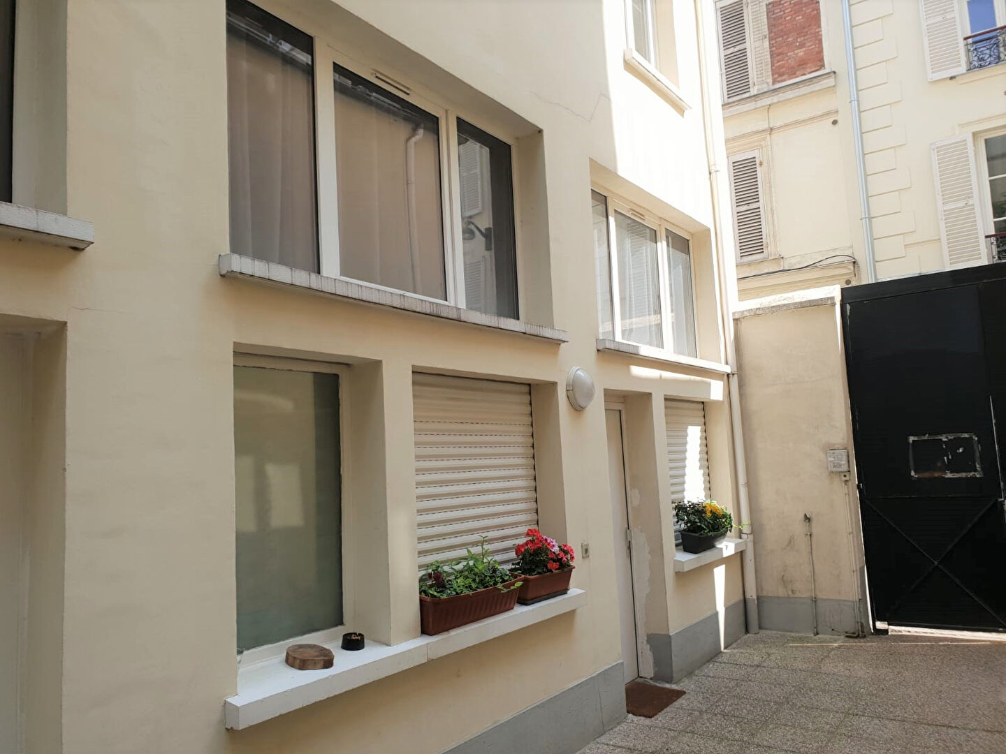 Appartement type Loft 3 pièces de 45.84 m2 75011 PARIS Appartement type Loft 3 pièces de 45.84 m2 75011 PARIS