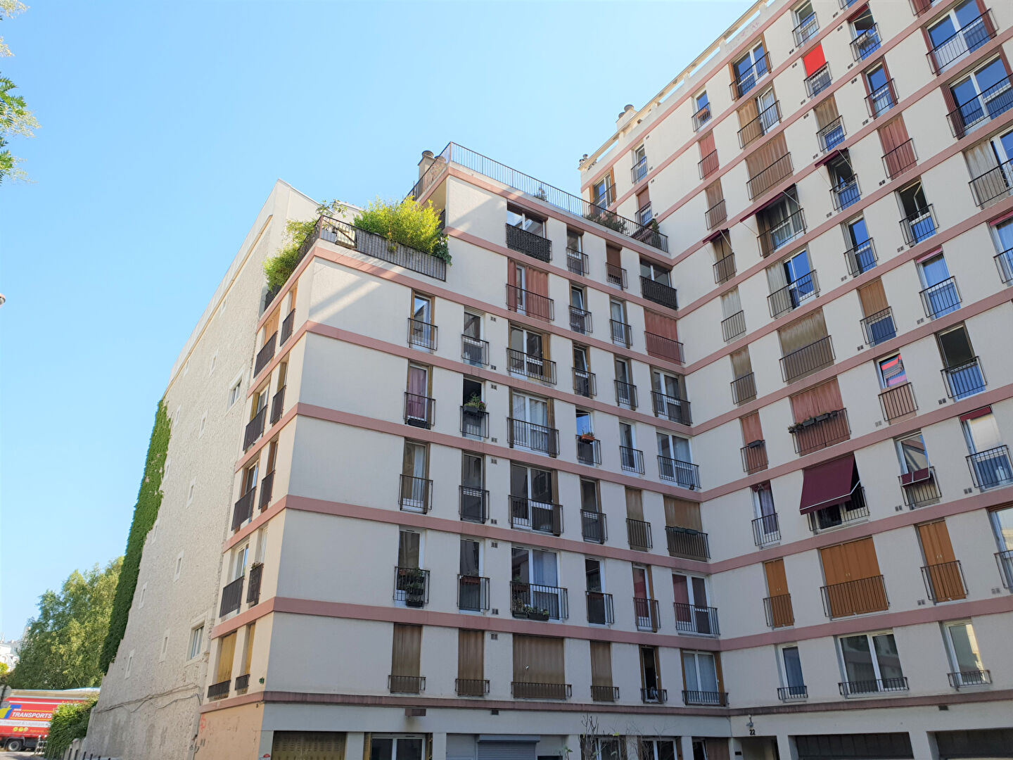 Appartement 3 pièces 61m² Paris 10eme Appartement 3 pièces 61m² Paris 10eme